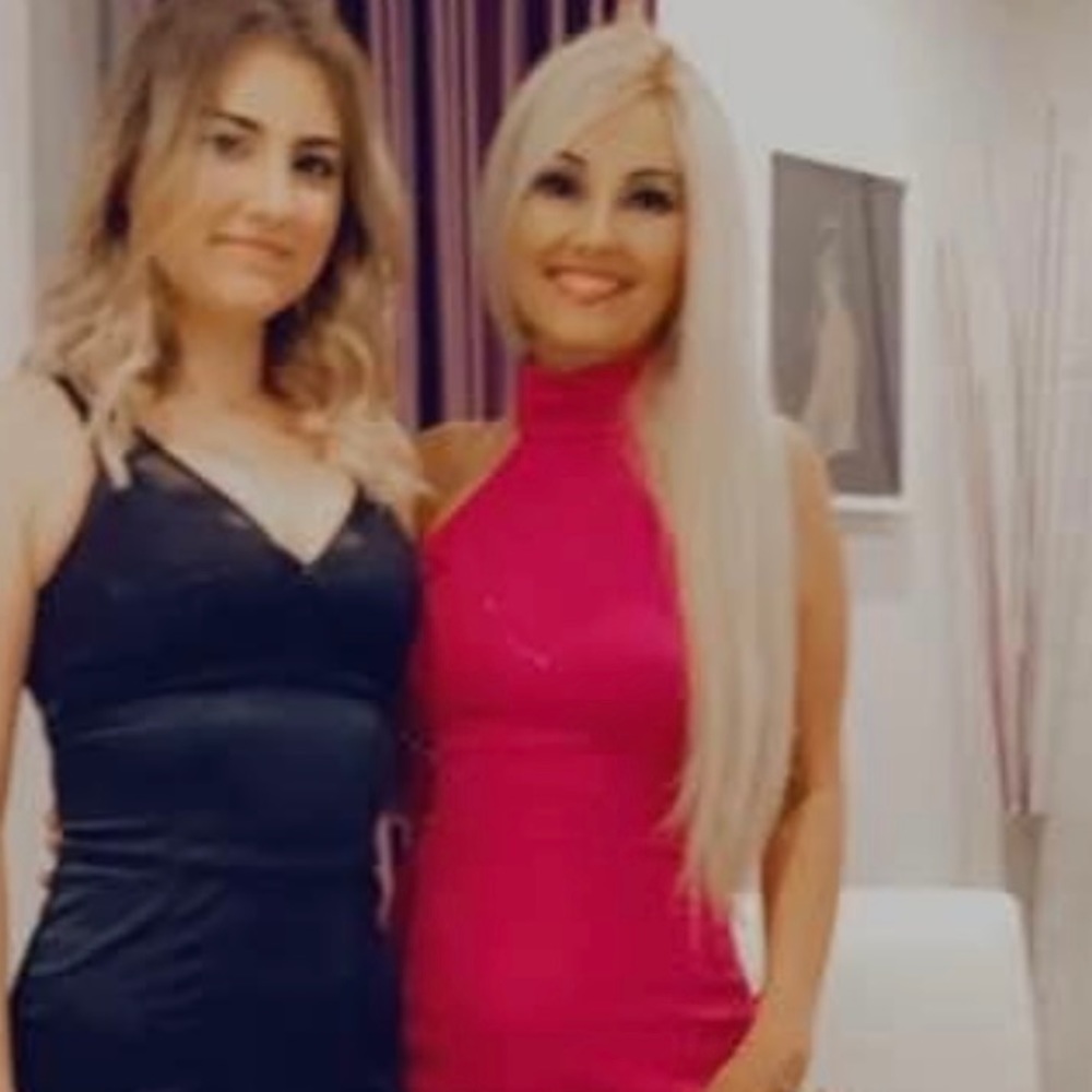 Meet your Posher, Posh